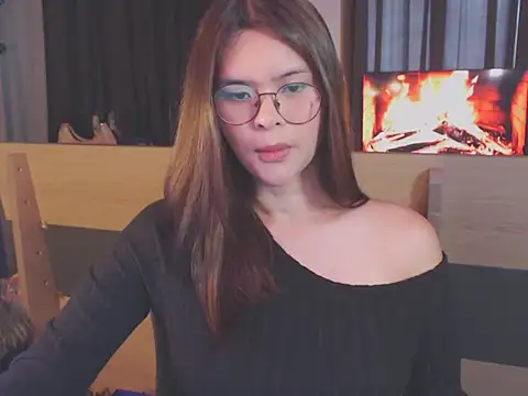 Snapshot of BonnyTyra chatting on 02/28/26, 02:44 BonnyTyra online show from 02/28/26, 02:44