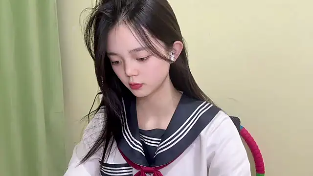 Nicole-13 online show from 11/27/25, 11:32