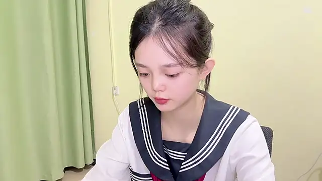 Nicole-13 online show from 11/06/25, 10:41