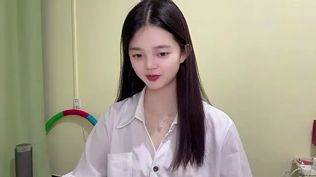 Nicole-13 online show from 12/20/25, 11:57