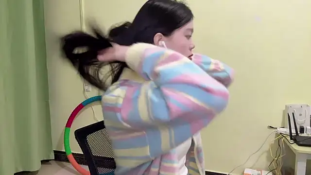 Nicole-13 online show from 11/07/25, 10:42