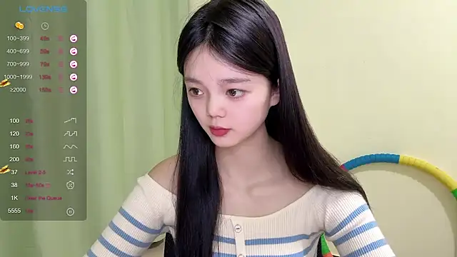 Nicole-13 online show from 10/19/25, 01:36
