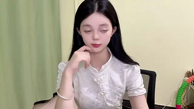 Nicole-13 online show from 09/17/25, 11:34