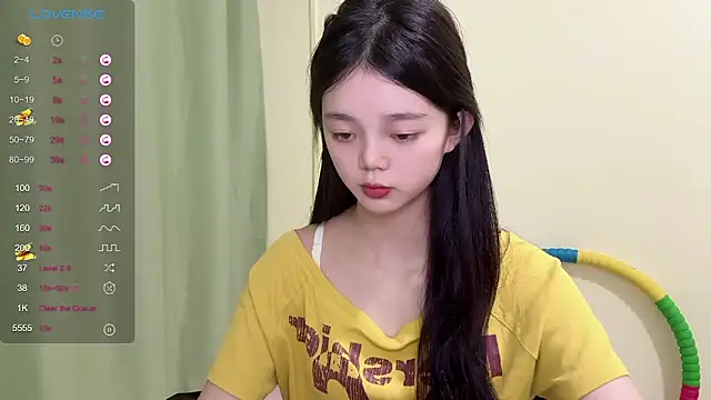 Nicole-13 online show from 10/17/25, 12:40