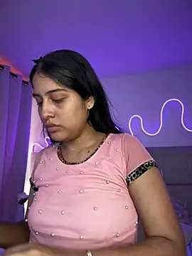 Snapshot of Abrill_2 chatting on 02/04/26, 07:20 Abrill 2 online show from 02/04/26, 07:20