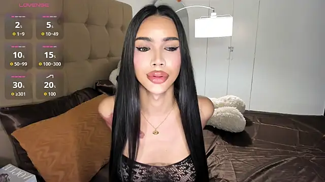 Snapshot of khalifafoxxxx chatting on 03/11/26, 06:46 khalifafoxxxx online show from 03/11/26, 06:46