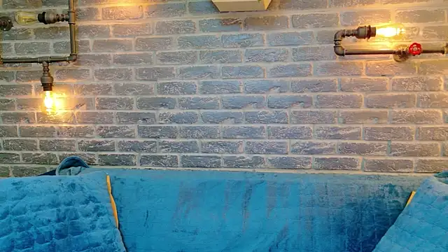 Julia Jae online show from 07/04/26, 05:25