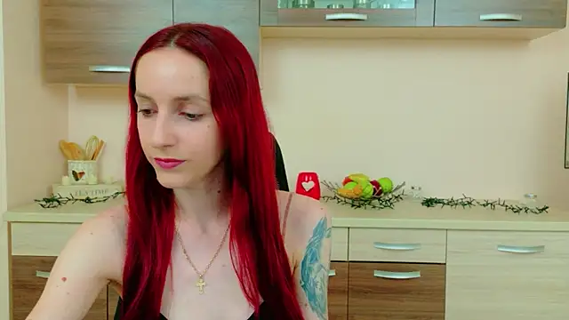 Julia Jae online show from 06/12/26, 06:33