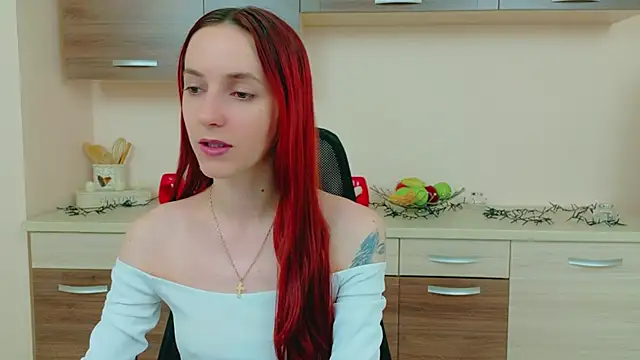 Julia Jae online show from 04/18/26, 05:43