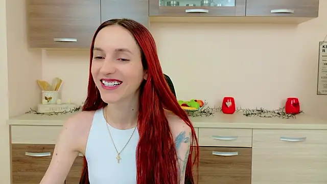 Julia Jae online show from 02/04/26, 07:14