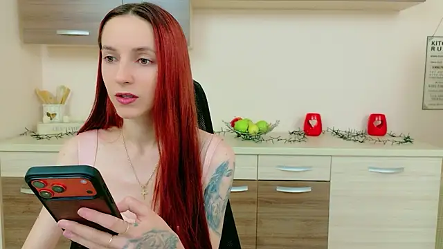 Julia Jae online show from 02/08/26, 06:11