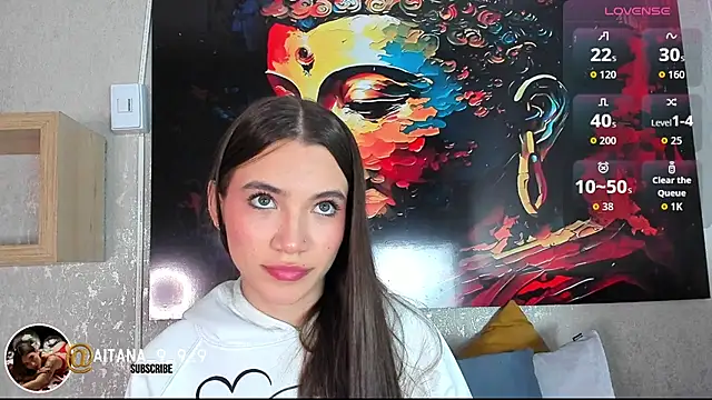 aitana baker  online show from 04/05/26, 03:46