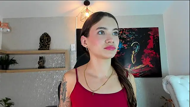 aitana baker  online show from 03/05/26, 03:47