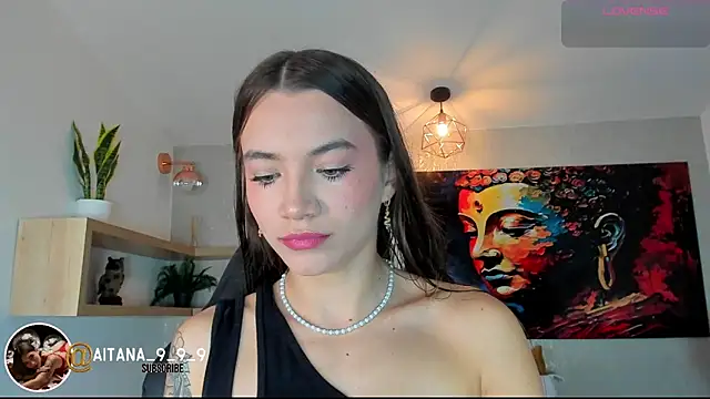aitana baker  online show from 06/18/26, 03:05