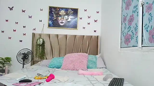 Snapshot of Daniiela_lan chatting on 10/03/25, 03:30 Daniiela lan online show from 10/03/25, 03:30