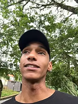 JulienSaint online show from 10/10/25, 09:04