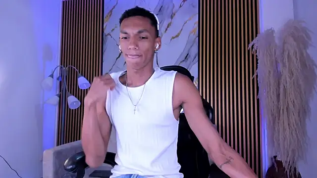 JulienSaint online show from 04/22/26, 11:50