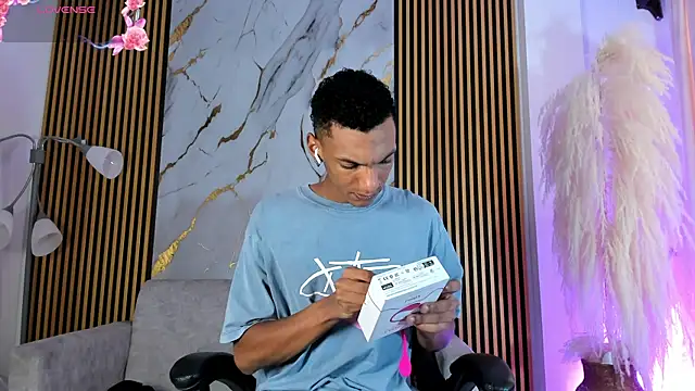 JulienSaint online show from 12/03/25, 12:15