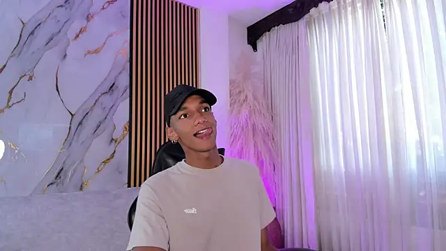 JulienSaint online show from 09/14/25, 12:05