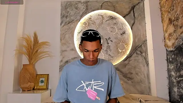 JulienSaint online show from 04/14/26, 11:37