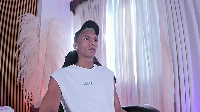 JulienSaint online show from 10/28/25, 12:26