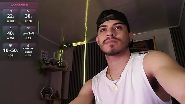 Bastian MCcormick online show from 12/19/25, 12:29