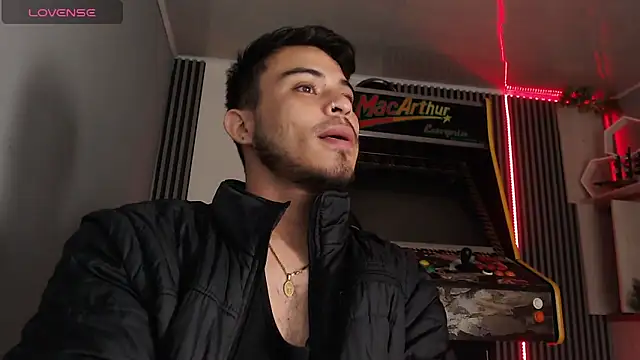 Bastian MCcormick online show from 11/04/25, 12:53