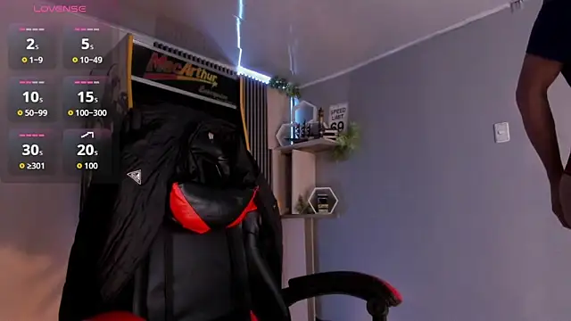 Bastian MCcormick online show from 10/19/25, 06:05