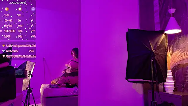 SamanthaaReed online show from 09/19/25, 03:32