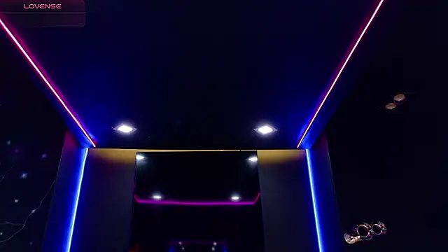 SamanthaaReed online show from 02/18/26, 04:32