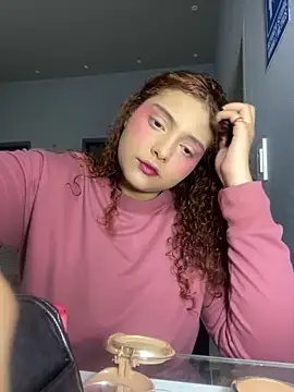 SamanthaaReed online show from 11/18/25, 04:16