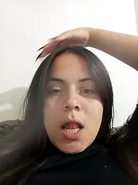 Snapshot of morgana0709 chatting on 10/09/25, 03:01 morgana0709 online show from 10/09/25, 03:01