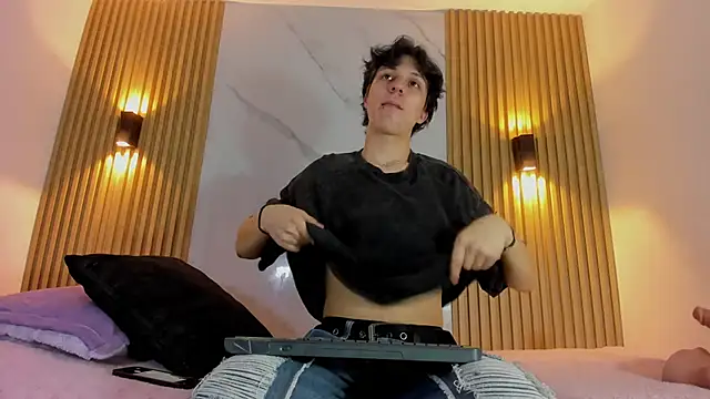 IM DAREN online show from 11/25/25, 03:40