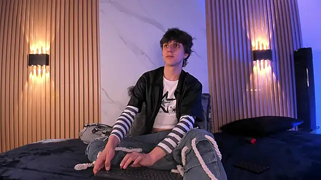 IM DAREN online show from 12/16/25, 01:43