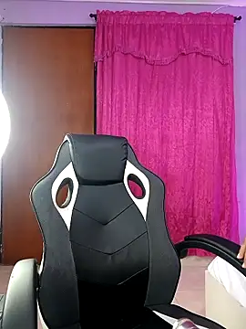 LunaaRosse online show from 12/14/25, 02:40