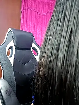 LunaaRosse online show from 10/27/25, 12:22