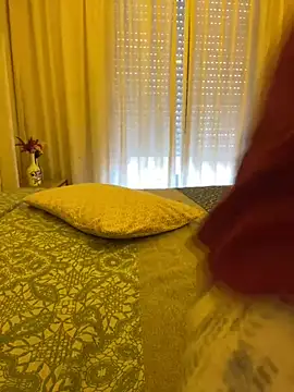 Snapshot of Bold-arabic-vibes chatting on 06/04/26, 03:49 Bold-arabic-vibes online show from 06/04/26, 03:49