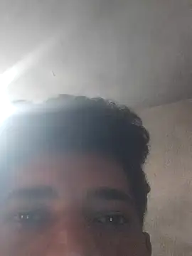 Snapshot of Chloe_1122 chatting on 01/29/25, 03:01 Chloe 1122 online show from 01/29/25, 03:01