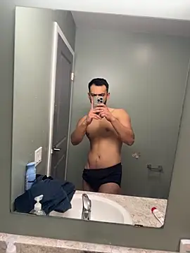 Yinigi online show from 10/22/25, 12:48