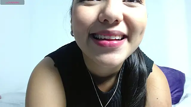 Snapshot of soophiaxx chatting on 09/17/25, 06:37 soophiaxx online show from 09/17/25, 06:37