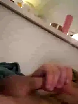 Snapshot of djcarey369159 chatting on 12/01/25, 02:34 djcarey369159 online show from 12/01/25, 02:34