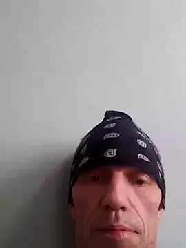 Snapshot of djcarey369159 chatting on 10/01/25, 09:07 djcarey369159 online show from 10/01/25, 09:07