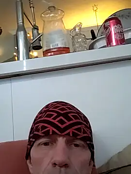 Snapshot of djcarey369159 chatting on 11/20/25, 02:29 djcarey369159 online show from 11/20/25, 02:29