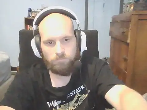 PDrents online show from 10/31/25, 09:22