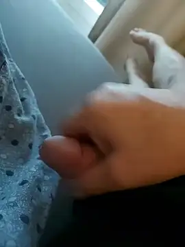 nikfu274 online show from 09/17/25, 06:26