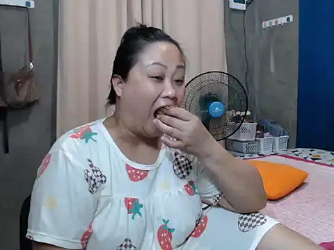 jengrey online show from 10/20/25, 12:02