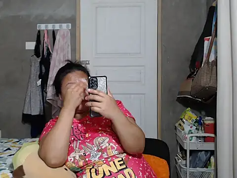 jengrey online show from 11/28/25, 10:04