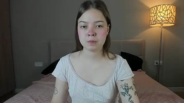 patriciapink online show from 04/26/26, 08:33