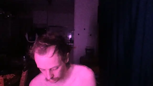 Snapshot of dikkefluit chatting on 10/20/25, 11:38 dikkefluit online show from 10/20/25, 11:38
