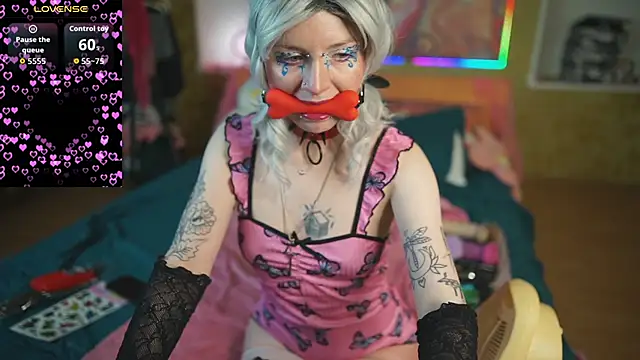 Dia Angel online show from 02/06/26, 08:27